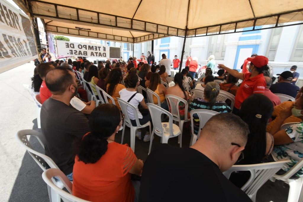 Servidores públicos municipais de Natal aprovam indicativo de greve – Os Libertários por Tota Farache