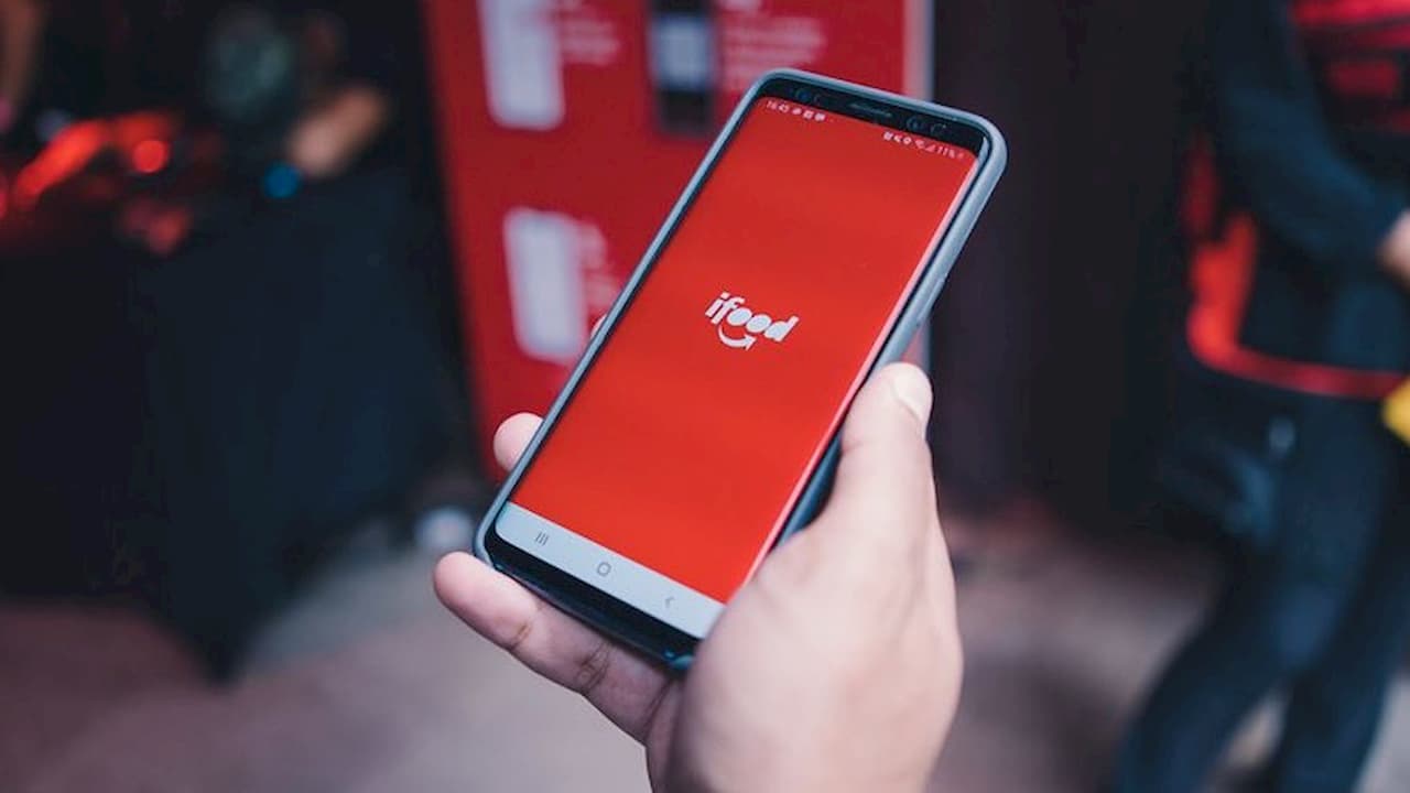 iFood divulga aumento no valor mínimo das entregas a partir de junho