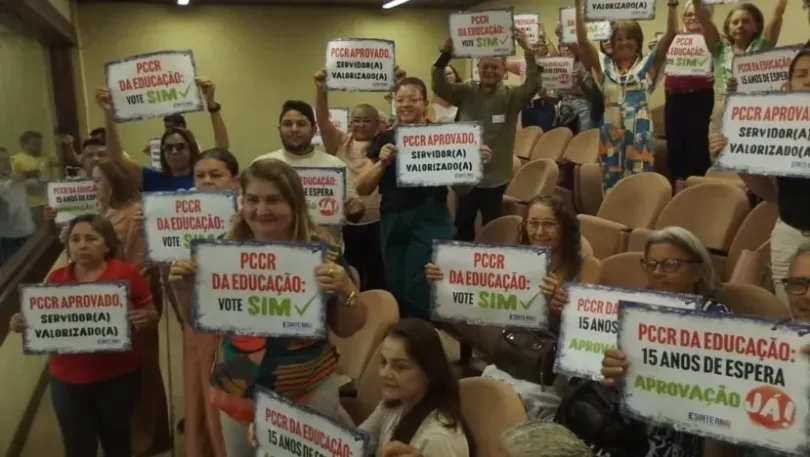 ALRN aprova inédito plano de carreira para funcionários da educação