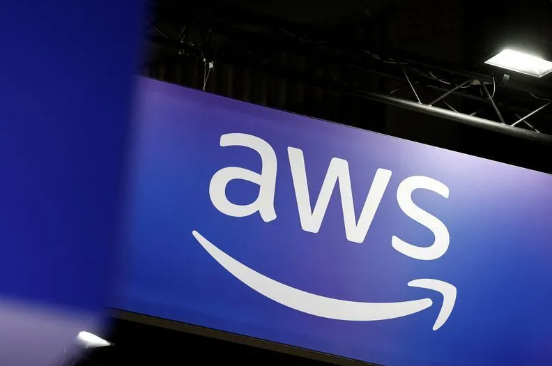 Instabilidade em serviços online afeta plataformas como Amazon e Facebook nesta segunda