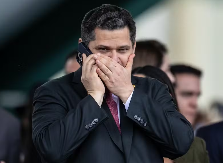 Alcolumbre indica que não aceitaria cargos nos Correios em troca de Pacheco no STF e aguarda contato de Lula