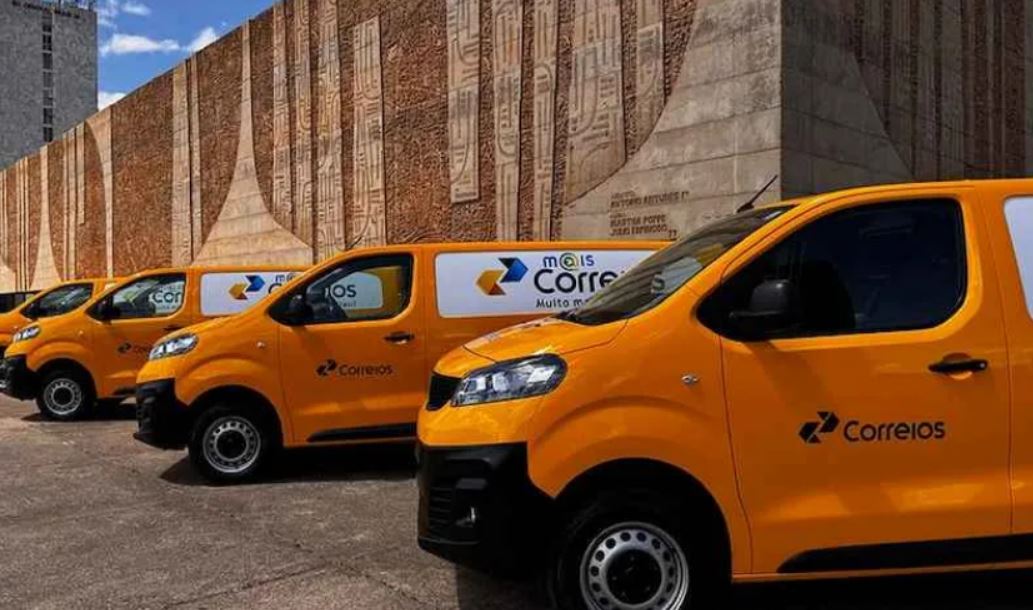 Correios avaliam abrir capital e formar joint venture para tentar superar crise