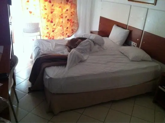 Homem simula furto de moto para não pagar programa com mulher trans e é desmascarado pela PM em Natal