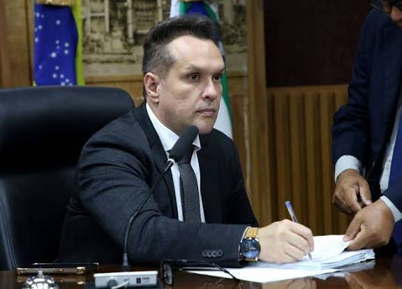 VÍDEO: Eriko Jácome denuncia Samanda Alves ao Conselho de Ética da Câmara de Natal