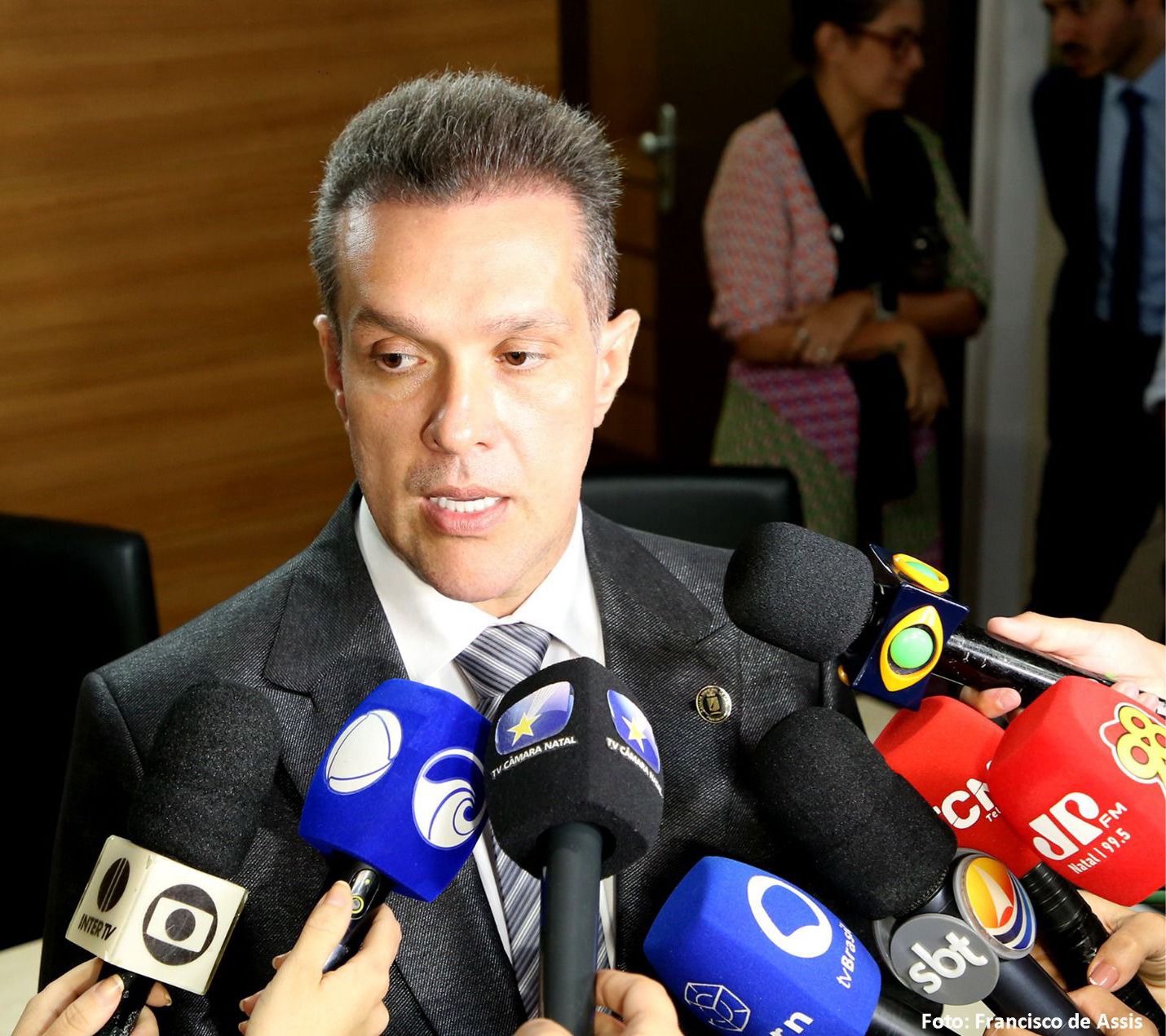 Mesa Diretora recebe novo pedido de cassação contra Brisa Bracchi, com leitura prevista para amanhã na Câmara