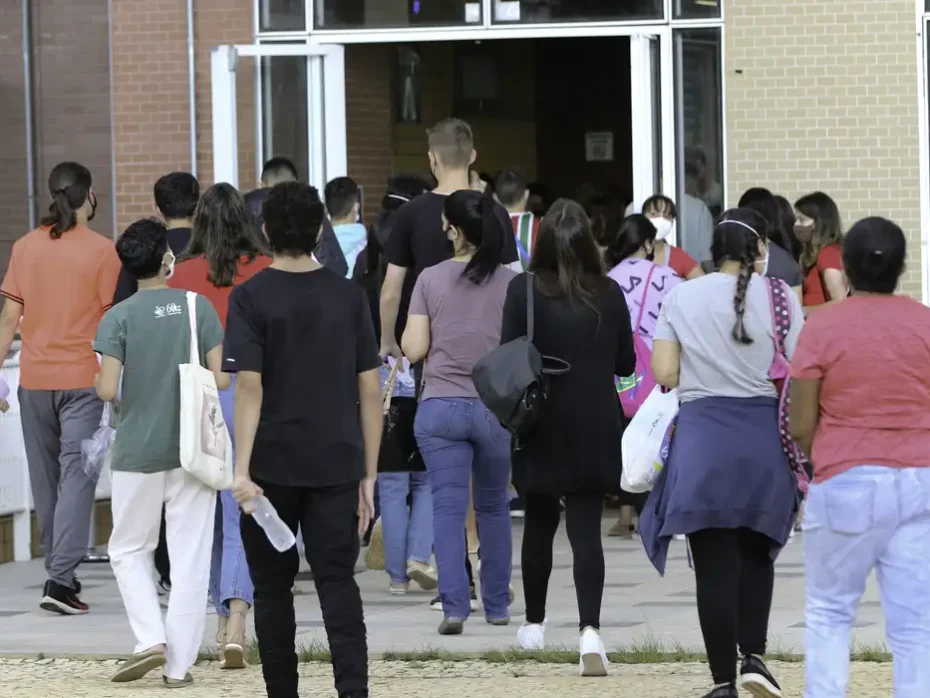 Esquema de segurança no Enem terá quase 1 mil policiais por dia de prova no RN