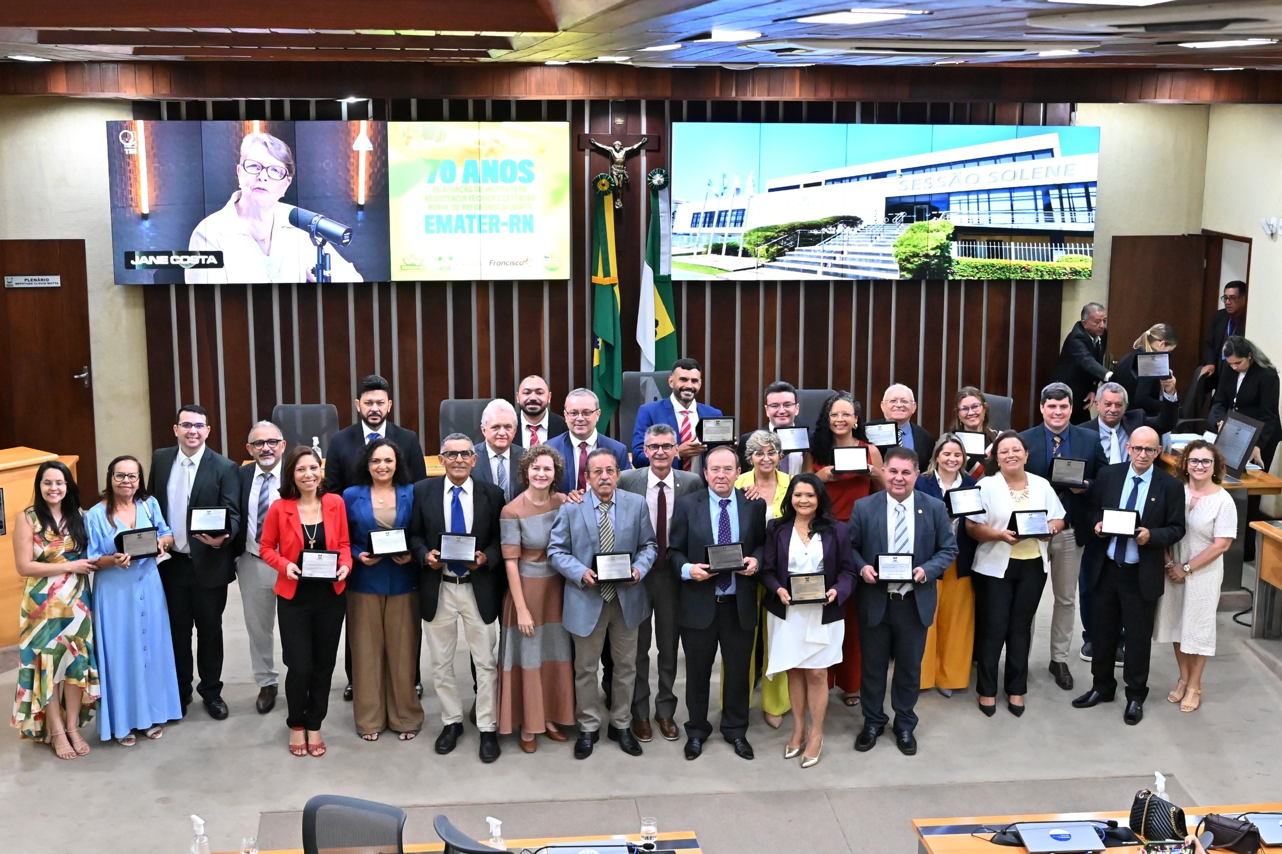 Assembleia do RN celebra 70 anos da Emater e presta homenagem à agricultura familiar
