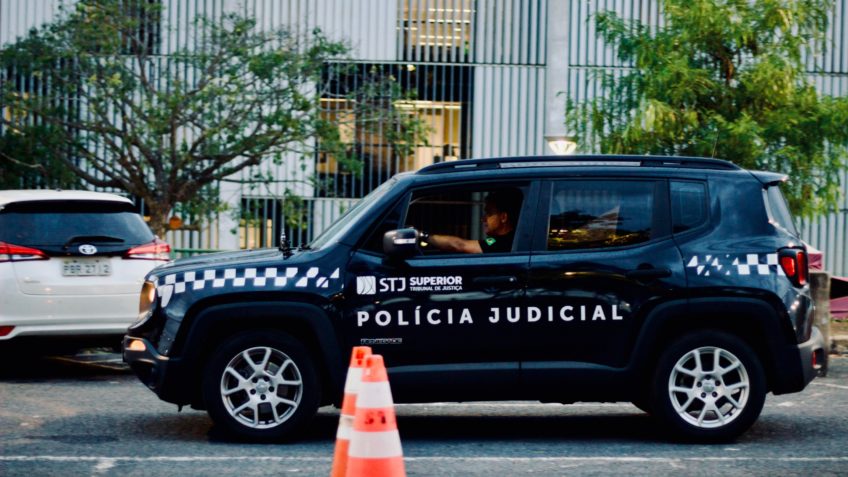 Lula sanciona lei que redefine atuação da polícia judicial