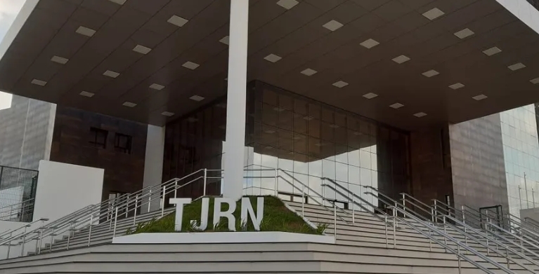 Sindicato processa governo Fátima e cobra 13º imediato para todos os servidores