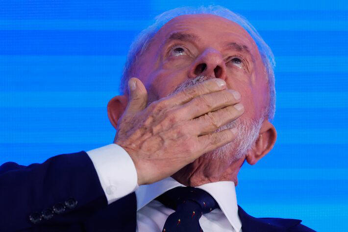 Lula minimiza tarifa dos EUA e diz que impacto para o Brasil foi “irrelevante”