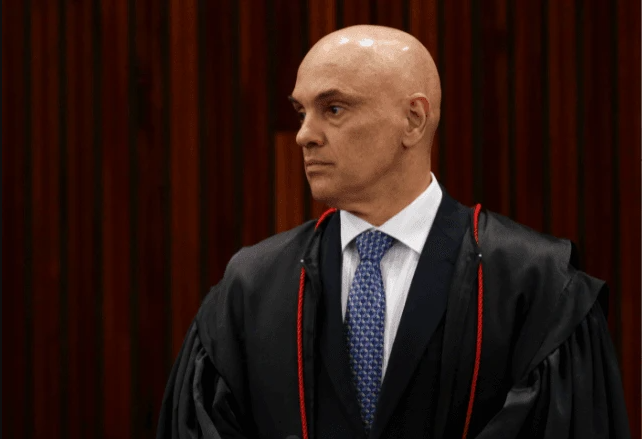 MORAES NA MIRA: oposição aciona Senado por crimes de responsabilidade