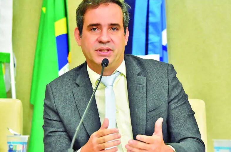 Folha de pagamento do Estado deve crescer até 8% em 2026 e RN fecha 2025 com valores bilionários em déficit, diz Cadu Xavier