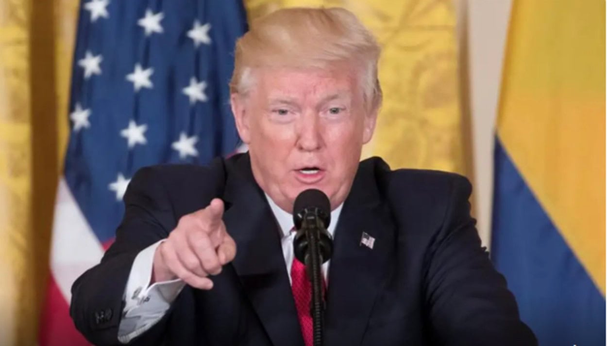 Trump dobra a aposta e ameaça Maduro: “dias contados” e ataque “em terra muito em breve”