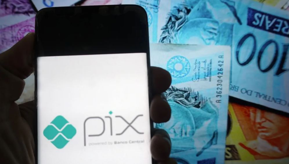Pix bate novo recorde com 313 milhões de transações e R$ 180 bilhões movimentados em um dia