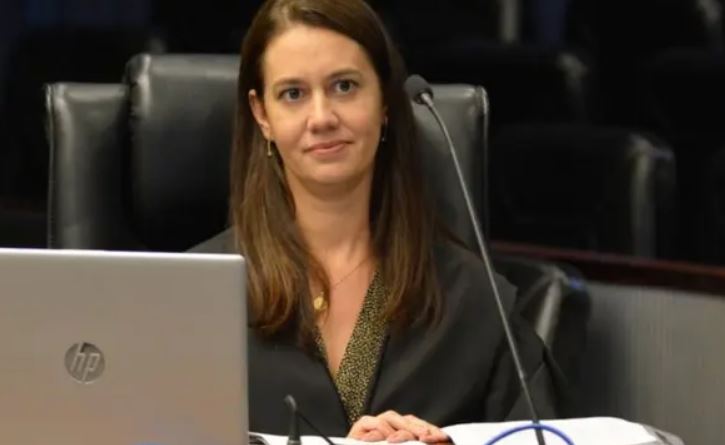 Advogada Danyelle Galvão, namorada de Zé Dirceu, assume defesa de Careca do INSS