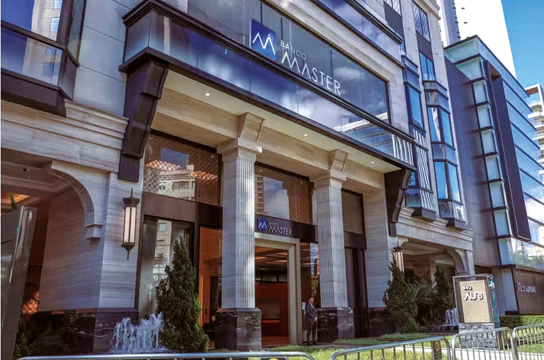 FGC inicia processo de pagamentos de CDBs do Master