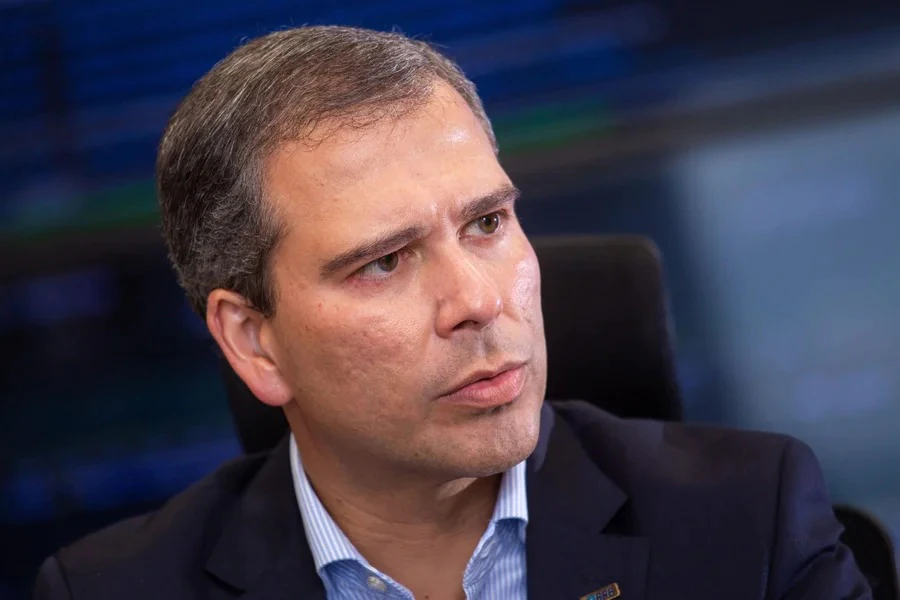 Ex-presidente do BRB revela exclusão de R$ 51,2 bilhões em negociação do Banco Master