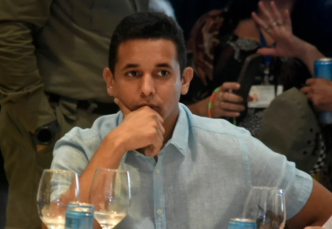 CORRUPÇÃO EM MOSSORÓ: Allyson Bezerra teve celular, notebook e HDs apreendidos em operação da PF