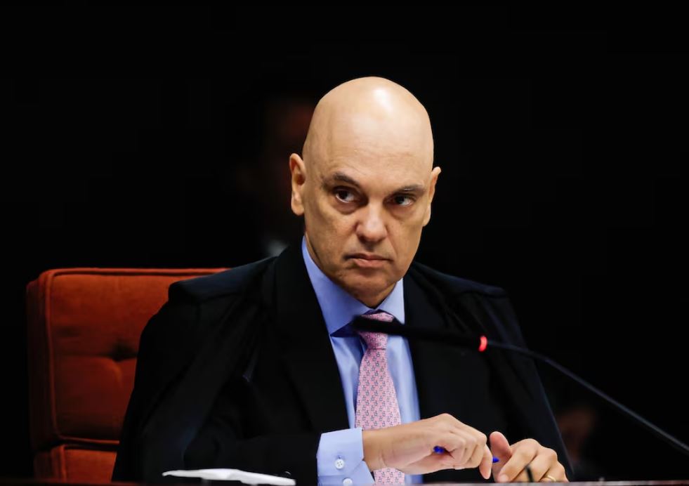 Moraes abre inquérito sigiloso para investigar suposto vazamento de dados de ministros do STF