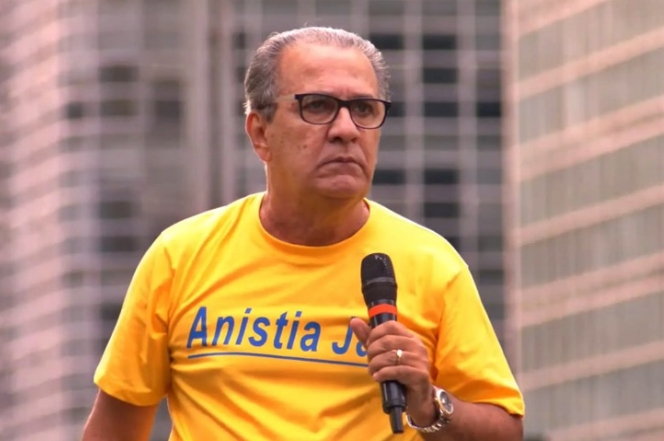 PT tenta Malafaia na CPMI, mas presidente barra investigação