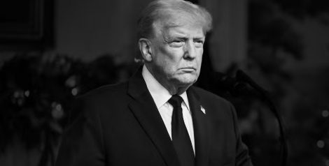 Em português, Trump avisa imigrantes: “Vai pra cadeia e volta pra casa”