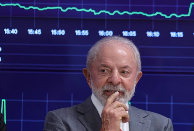 Governo minimiza impacto do Master para Lula: “Não é Pix, nem INSS”