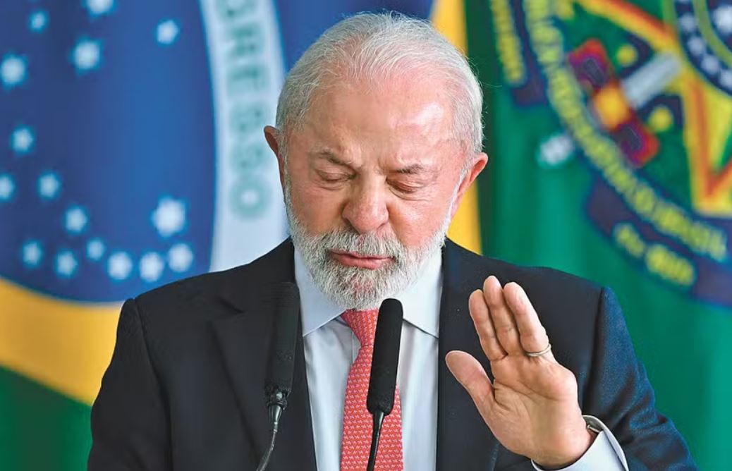Lula recua de novo, engaveta ministério da Segurança e vê PEC ameaçada no Congresso