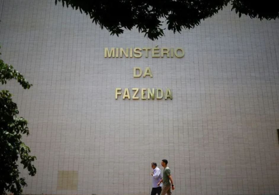 Fazenda trava incentivos e vira foco de impasse sobre minerais críticos no Congresso