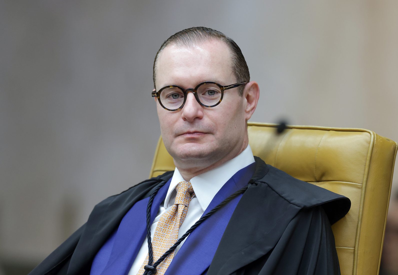 Zanin vence sogro em disputa milionária e mantém lucros do ex-escritório