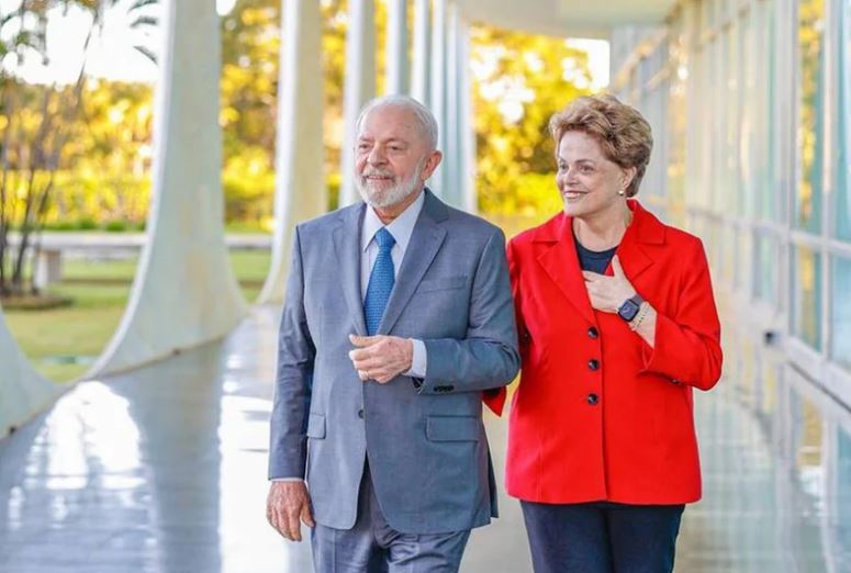 PL acusa Lula de “pedaladas fiscais” e cita impeachment em ação no STF