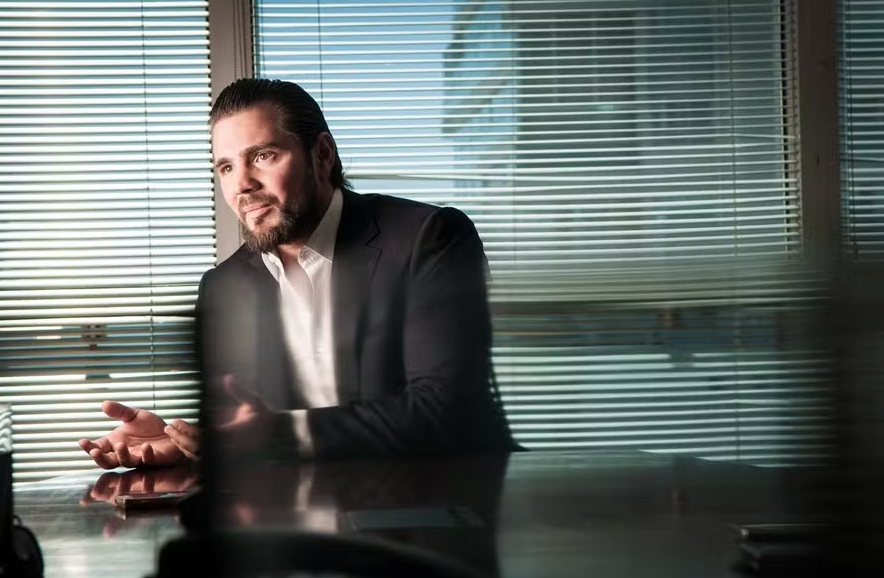 O que tem no celular de Vorcaro? PF filtra conteúdo antes de liberar à CPMI