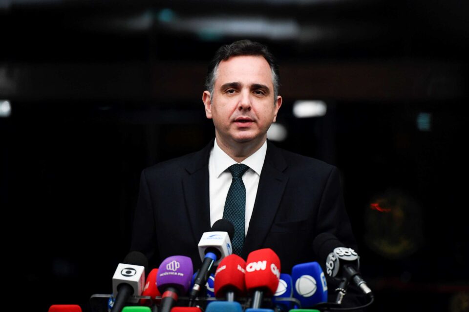 De olho em mais uma vaga, Lula quer Toffoli fora do STF