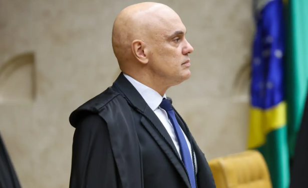 Moraes acionou Receita para apurar se houve quebra de sigilo de ministros
