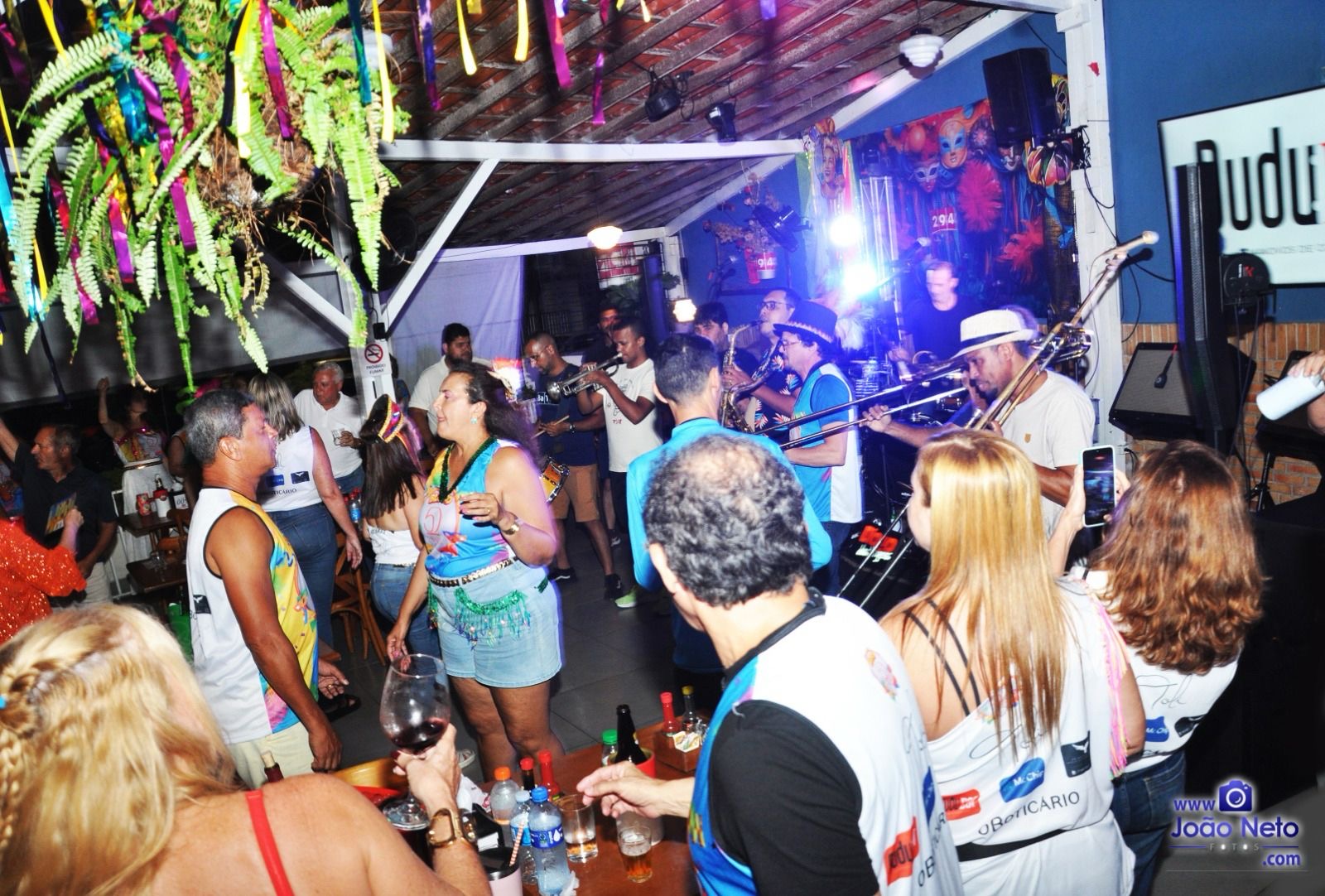 Domingo tem mais Bloco 50 Tinhas : Veja a programação