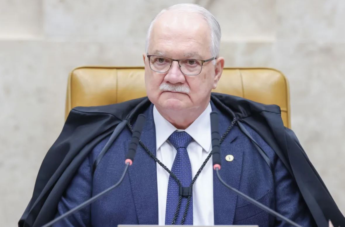 Pressão aumenta no STF: Fachin terá de decidir se Toffoli deixa relatoria do caso Banco Master