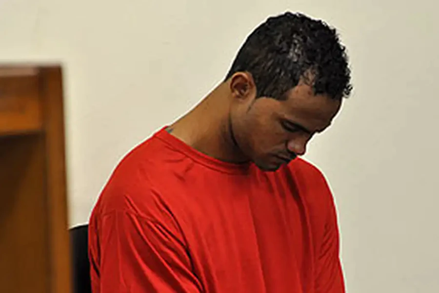 Ex-goleiro Bruno, do Flamengo, tem 5 dias para comparecer à Justiça