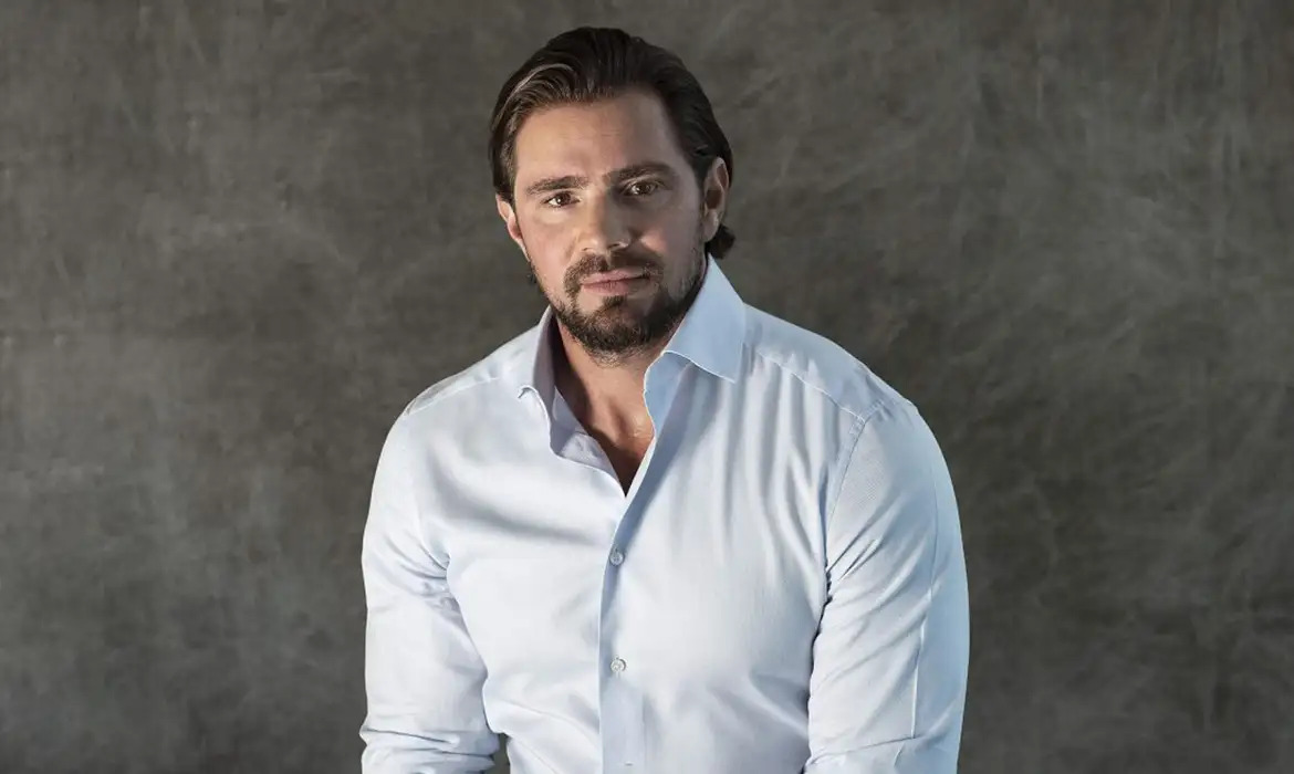 Mensagem sugere que Moraes frequentava casa de Vorcaro