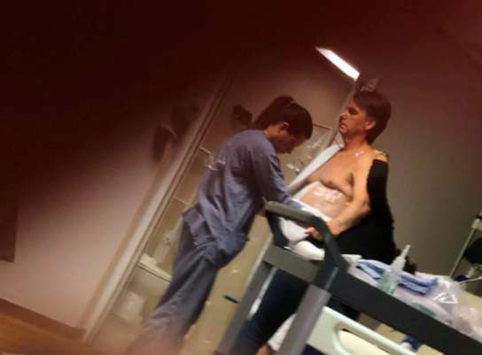 Bolsonaro completa 71 anos, preso e sem previsão de alta hospitalar