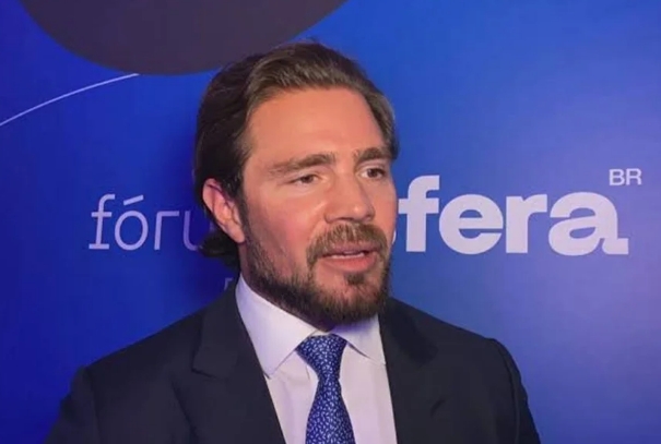 Celular de Vorcaro expõe números de ministros do STF e do presidente do Banco Central