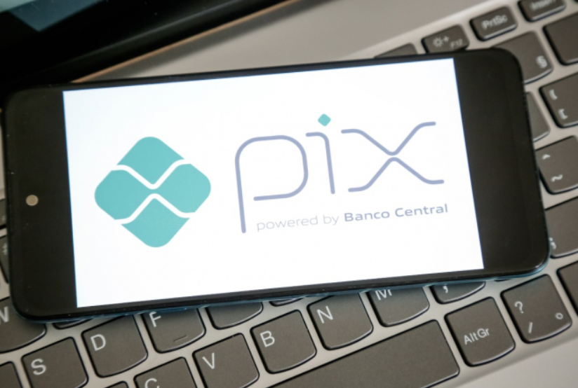 Novas regras do Pix: veja como evitar bloqueios e transtornos