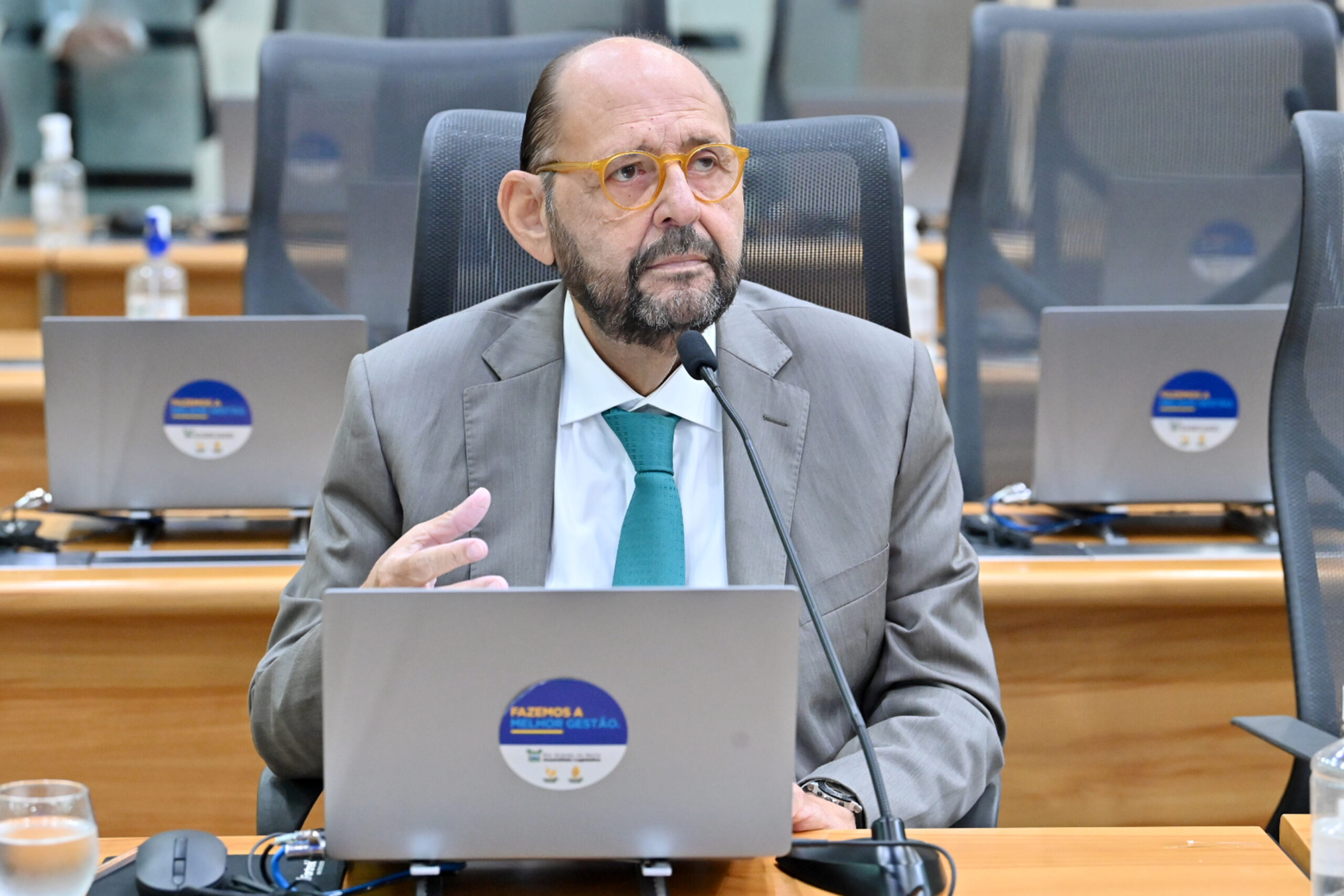 Deputado Gustavo Carvalho critica gestão da educação e cobra ações do governo