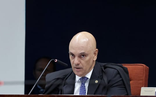 STF nomeia delegado da PF que investigou Bolsonaro como assessor do Moraes