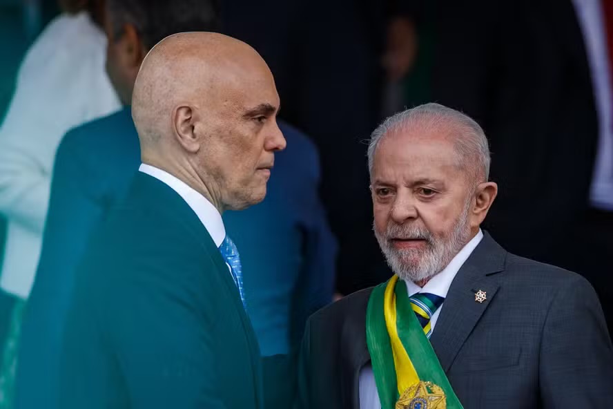 Nos bastidores do Planalto, cresce o incômodo de Lula com Moraes