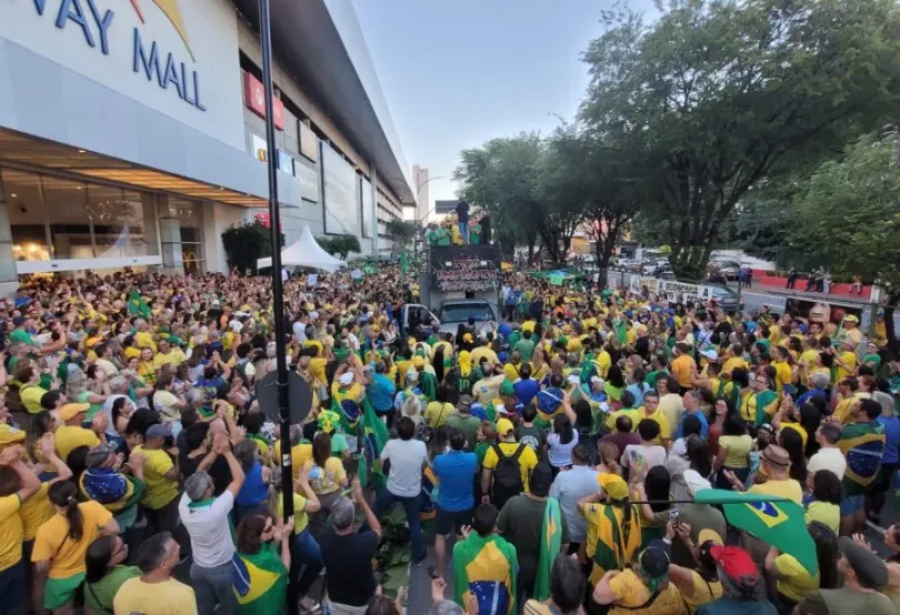 Manifestação em Natal pede impeachment de Lula e ministros do STF