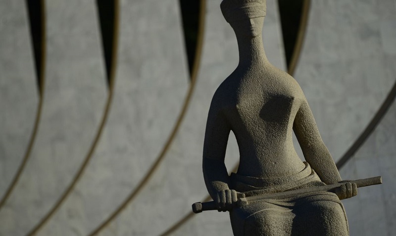 Reprovação do STF é recorde e chega a 52%, diz pesquisa