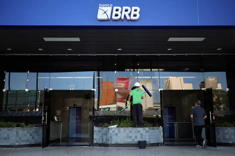 BRB fecha acordo para transferir R$ 15 bilhões em ativos do Banco Master