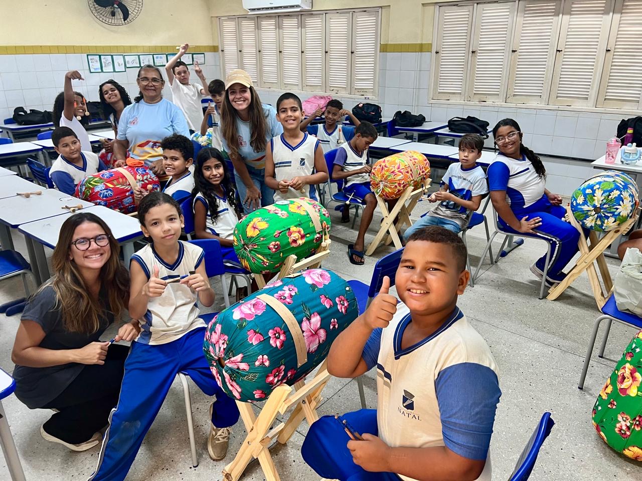 Projeto “Lugares de Charme” promove marco histórico com ensino de Renda de Bilro em escola municipal de Natal