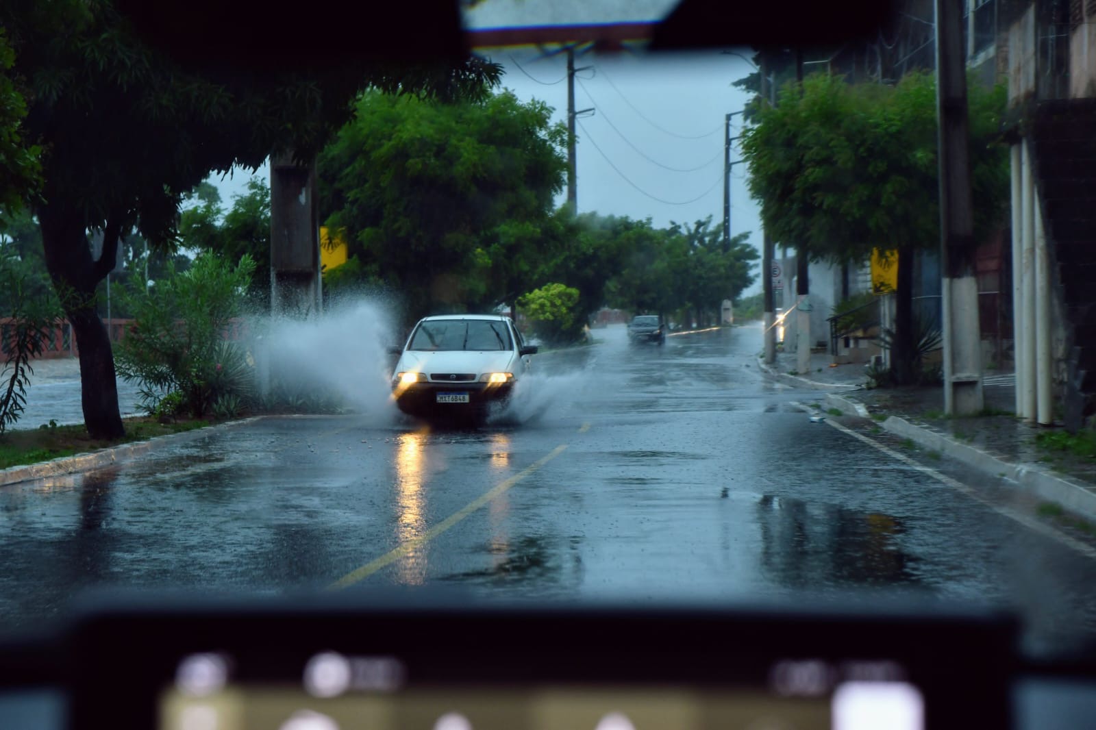 Natal tem chuva acima da média histórica e Prefeitura alinha ações para reduzir impactos