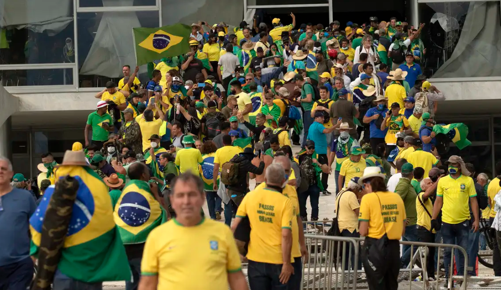 Vetos ao PL da Dosimetria podem beneficiar cerca de 150 presos do 8 de janeiro