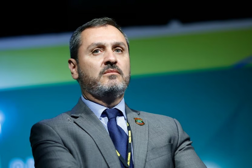 Master pagou as contas do diretor da PF em Londres